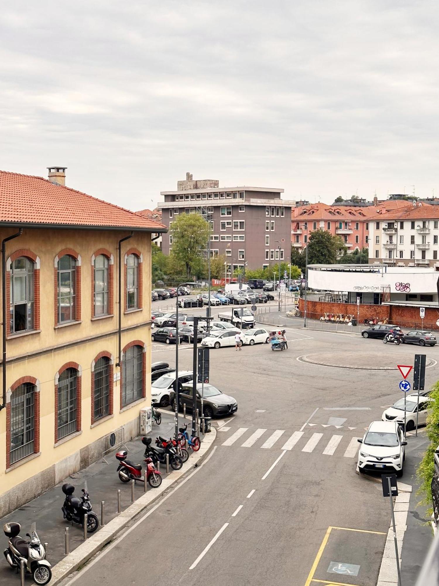 P&D Apartments Navigli Via Paoli Milão Exterior foto